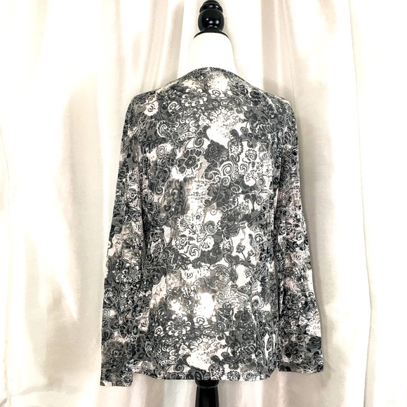 3 for $75!!! Bianca Nygård long sleeved top, size 14. - Picture 2 of 4